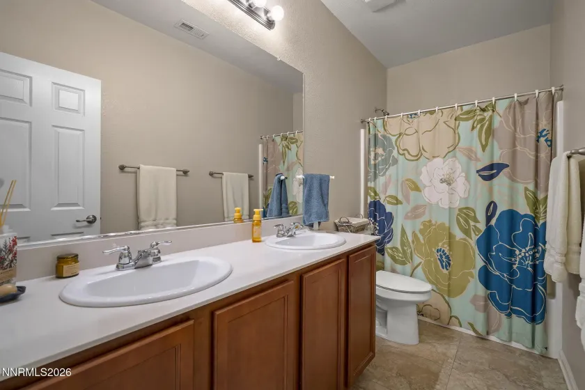 10725 Clear Vista, Reno, Nevada 89521, 4 Bedrooms Bedrooms, ,2 BathroomsBathrooms,Residential,Residential,Clear Vista,0,260008706