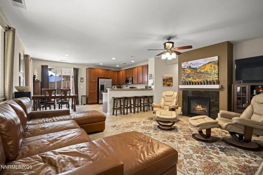 10725 Clear Vista, Reno, Nevada 89521, 4 Bedrooms Bedrooms, ,2 BathroomsBathrooms,Residential,Residential,Clear Vista,0,260008706