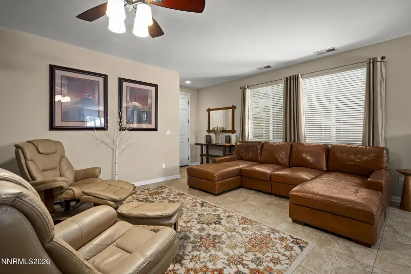 10725 Clear Vista, Reno, Nevada 89521, 4 Bedrooms Bedrooms, ,2 BathroomsBathrooms,Residential,Residential,Clear Vista,0,260008706