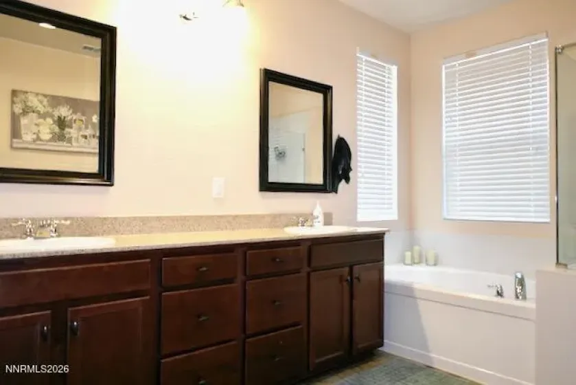 14330 Fredonia, Reno, Nevada 89506, 3 Bedrooms Bedrooms, ,3 BathroomsBathrooms,Residential,Residential,Fredonia,0,260008708