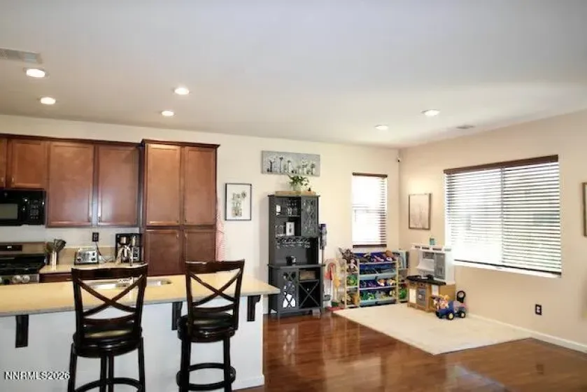 14330 Fredonia, Reno, Nevada 89506, 3 Bedrooms Bedrooms, ,3 BathroomsBathrooms,Residential,Residential,Fredonia,0,260008708