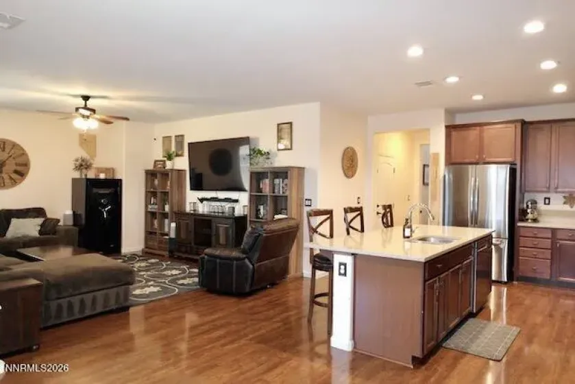 14330 Fredonia, Reno, Nevada 89506, 3 Bedrooms Bedrooms, ,3 BathroomsBathrooms,Residential,Residential,Fredonia,0,260008708