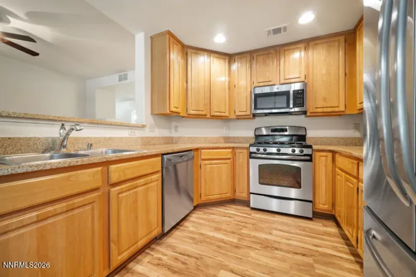 900 South Meadows, Reno, Nevada 89521, 2 Bedrooms Bedrooms, ,2 BathroomsBathrooms,Residential,Residential,South Meadows,0,260008710
