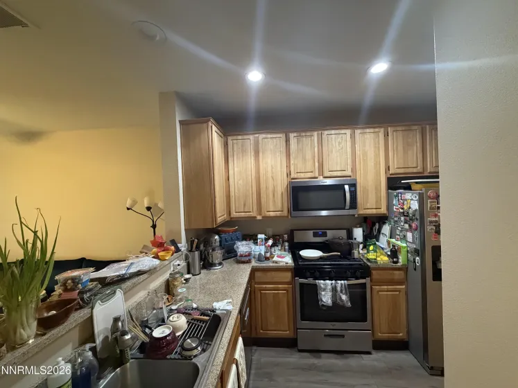900 Meadows, Reno, Nevada 89521, 2 Bedrooms Bedrooms, ,2 BathroomsBathrooms,Residential,Residential,Meadows,0,260008714