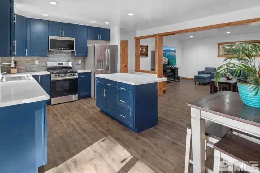 190 Meadow Lane, Stateline, Nevada 89449, 3 Bedrooms Bedrooms, ,2 BathroomsBathrooms,Residential,Residential,Meadow Lane,0,250002198