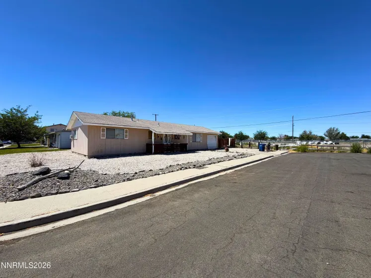 215 Allen, Fallon, Nevada 89406, 3 Bedrooms Bedrooms, ,1 BathroomBathrooms,Residential,Residential,Allen,0,260008716
