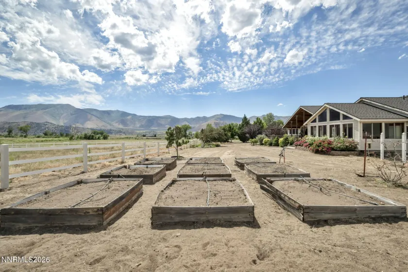 1980 Larson, Coleville, California 96107, 3 Bedrooms Bedrooms, ,4 BathroomsBathrooms,Residential,Residential,Larson,0,260008719