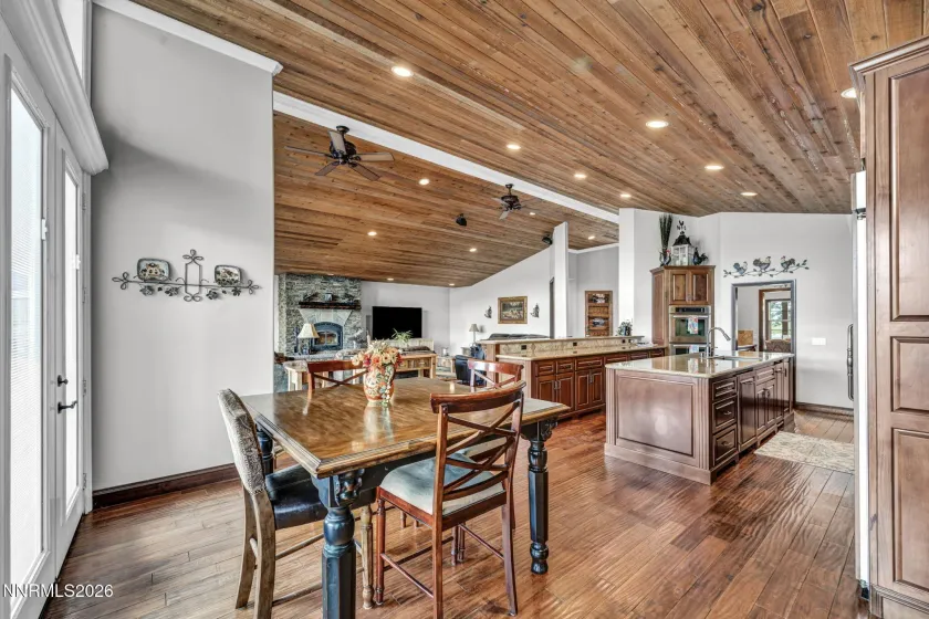 1980 Larson, Coleville, California 96107, 3 Bedrooms Bedrooms, ,4 BathroomsBathrooms,Residential,Residential,Larson,0,260008719