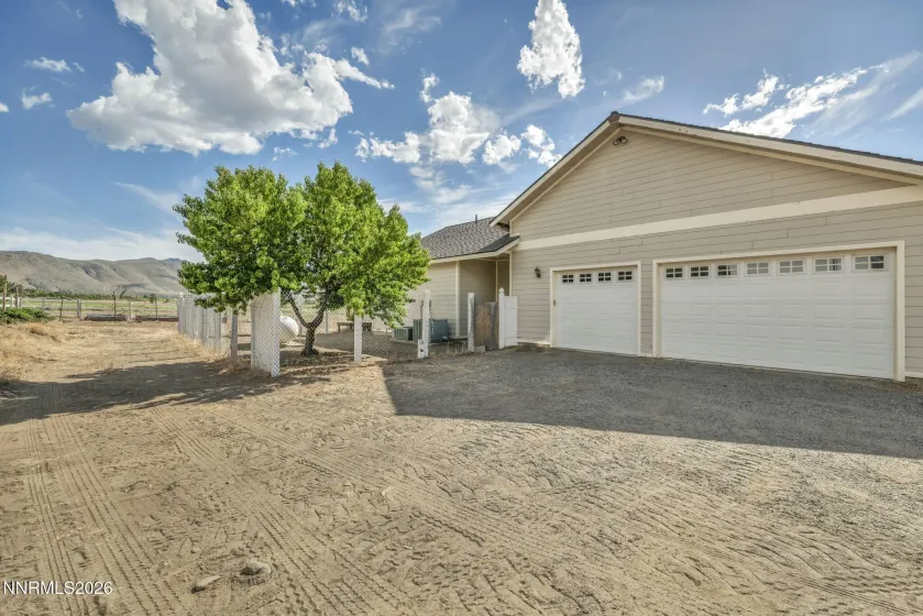 1980 Larson, Coleville, California 96107, 3 Bedrooms Bedrooms, ,4 BathroomsBathrooms,Residential,Residential,Larson,0,260008719