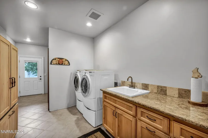 1980 Larson, Coleville, California 96107, 3 Bedrooms Bedrooms, ,4 BathroomsBathrooms,Residential,Residential,Larson,0,260008719