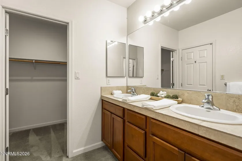 10660 Brittany Park, Reno, Nevada 89521, 3 Bedrooms Bedrooms, ,2 BathroomsBathrooms,Residential,Residential,Brittany Park,0,260008721