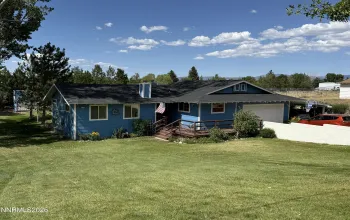 Front of House/Front Yard