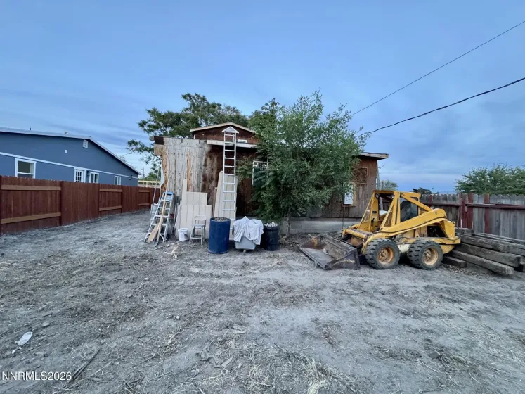 615 Grinnel Ave, Lovelock, Nevada 89419, 4 Bedrooms Bedrooms, ,3 BathroomsBathrooms,Residential,Residential,Grinnel Ave,0,250058924