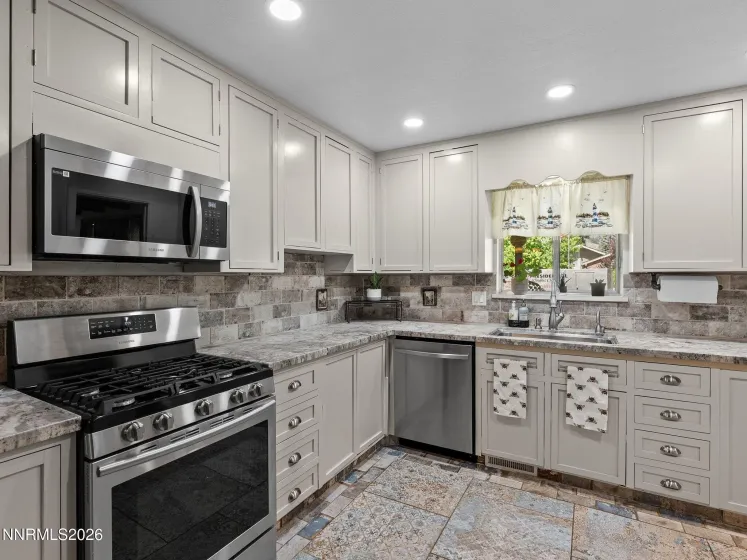 1621 Andorra, Carson City, Nevada 89703, 3 Bedrooms Bedrooms, ,3 BathroomsBathrooms,Residential,Residential,Andorra,0,260008745