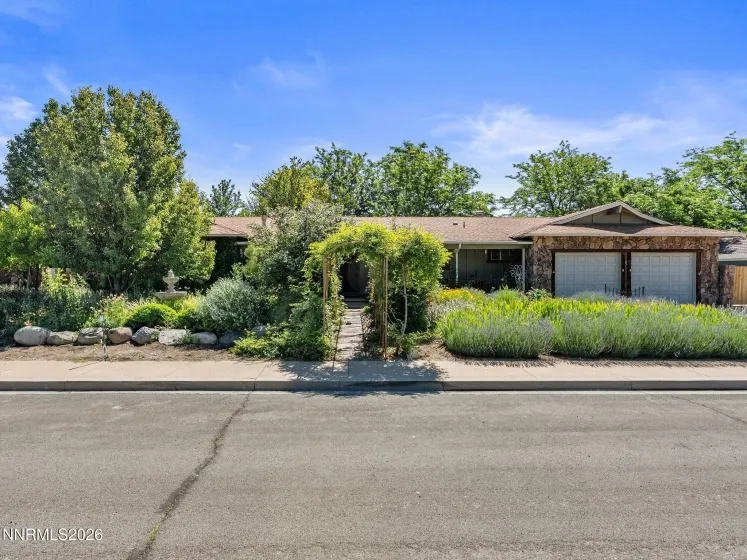 1621 Andorra, Carson City, Nevada 89703, 3 Bedrooms Bedrooms, ,3 BathroomsBathrooms,Residential,Residential,Andorra,0,260008745