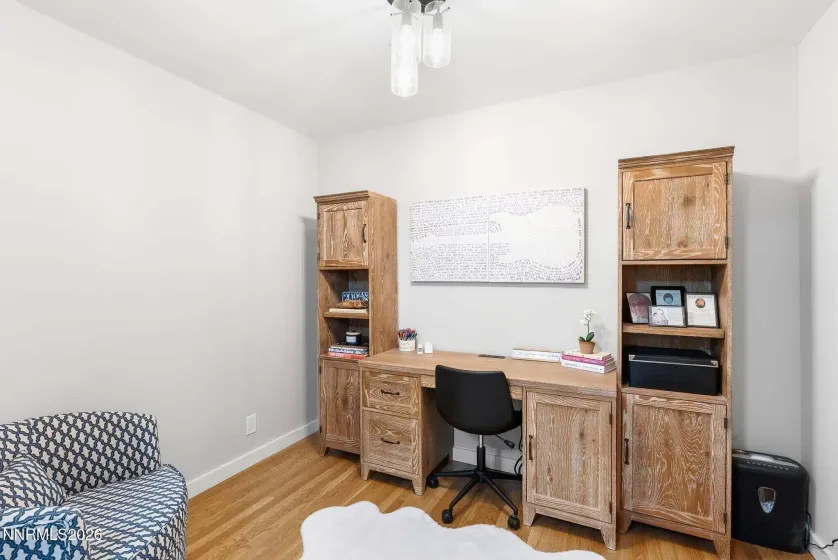 1400 Meadowview, Reno, Nevada 89509, 4 Bedrooms Bedrooms, ,4 BathroomsBathrooms,Residential,Residential,Meadowview,0,260006851