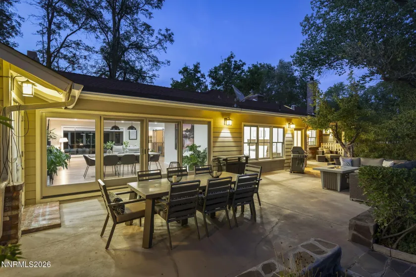 1400 Meadowview, Reno, Nevada 89509, 4 Bedrooms Bedrooms, ,4 BathroomsBathrooms,Residential,Residential,Meadowview,0,260006851