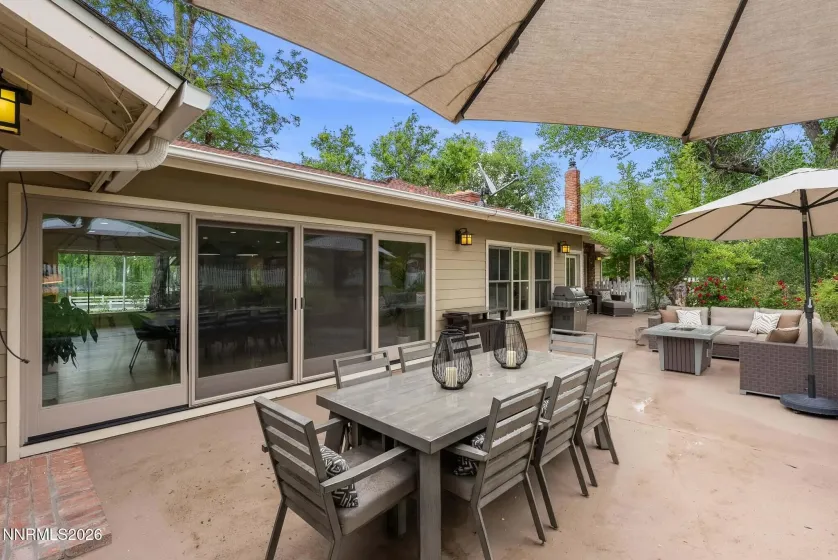 1400 Meadowview, Reno, Nevada 89509, 4 Bedrooms Bedrooms, ,4 BathroomsBathrooms,Residential,Residential,Meadowview,0,260006851