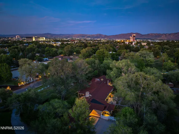1400 Meadowview, Reno, Nevada 89509, 4 Bedrooms Bedrooms, ,4 BathroomsBathrooms,Residential,Residential,Meadowview,0,260006851