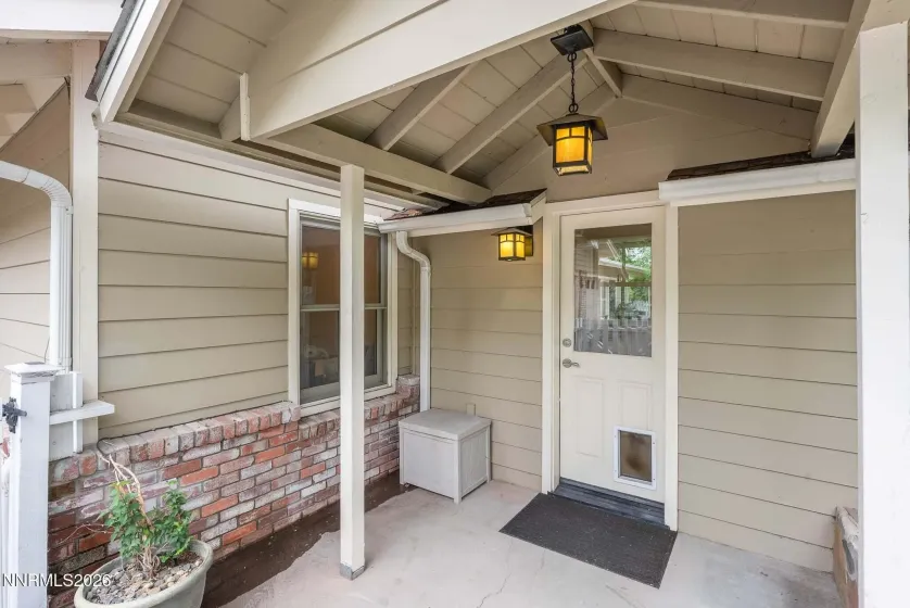 1400 Meadowview, Reno, Nevada 89509, 4 Bedrooms Bedrooms, ,4 BathroomsBathrooms,Residential,Residential,Meadowview,0,260006851