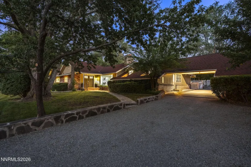 1400 Meadowview, Reno, Nevada 89509, 4 Bedrooms Bedrooms, ,4 BathroomsBathrooms,Residential,Residential,Meadowview,0,260006851
