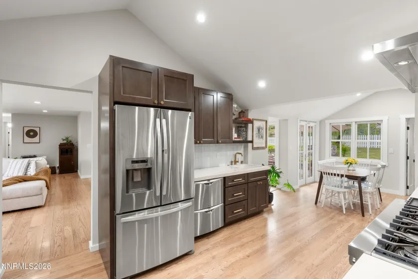 1400 Meadowview, Reno, Nevada 89509, 4 Bedrooms Bedrooms, ,4 BathroomsBathrooms,Residential,Residential,Meadowview,0,260006851