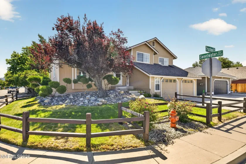 1697 Truckee, Carson City, Nevada 89701, 3 Bedrooms Bedrooms, ,3 BathroomsBathrooms,Residential,Residential,Truckee,0,260008746