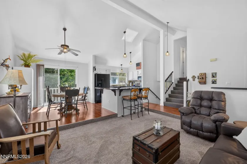 1697 Truckee, Carson City, Nevada 89701, 3 Bedrooms Bedrooms, ,3 BathroomsBathrooms,Residential,Residential,Truckee,0,260008746