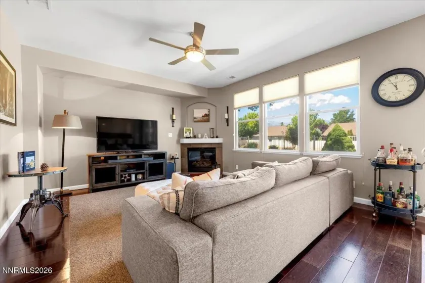 10749 Grayslake, Reno, Nevada 89521, 3 Bedrooms Bedrooms, ,3 BathroomsBathrooms,Residential,Residential,Grayslake,0,260008747