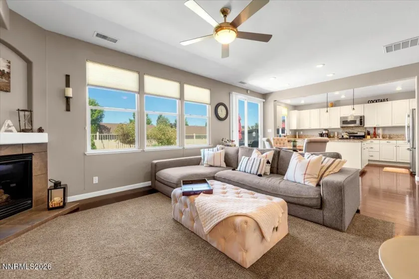 10749 Grayslake, Reno, Nevada 89521, 3 Bedrooms Bedrooms, ,3 BathroomsBathrooms,Residential,Residential,Grayslake,0,260008747