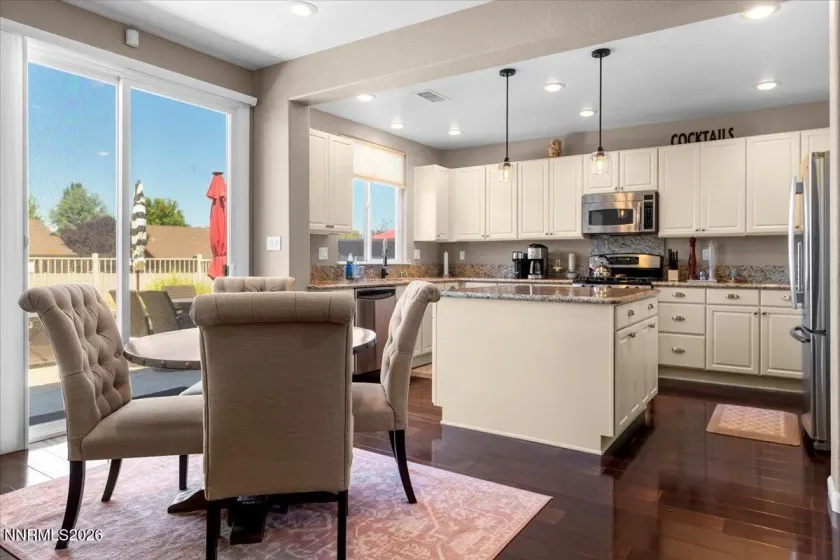 10749 Grayslake, Reno, Nevada 89521, 3 Bedrooms Bedrooms, ,3 BathroomsBathrooms,Residential,Residential,Grayslake,0,260008747