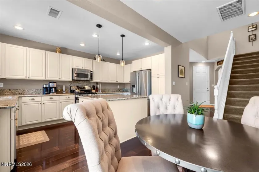 10749 Grayslake, Reno, Nevada 89521, 3 Bedrooms Bedrooms, ,3 BathroomsBathrooms,Residential,Residential,Grayslake,0,260008747
