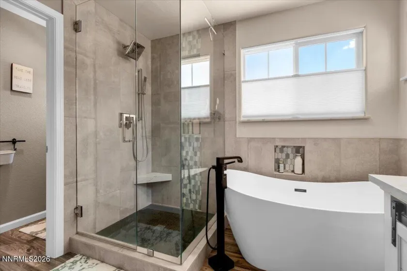 10749 Grayslake, Reno, Nevada 89521, 3 Bedrooms Bedrooms, ,3 BathroomsBathrooms,Residential,Residential,Grayslake,0,260008747