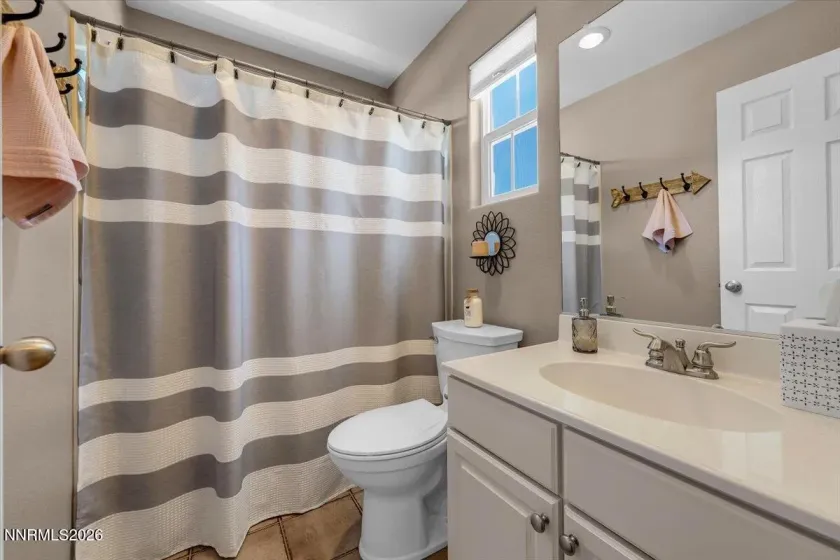 10749 Grayslake, Reno, Nevada 89521, 3 Bedrooms Bedrooms, ,3 BathroomsBathrooms,Residential,Residential,Grayslake,0,260008747