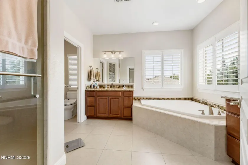 2958 Gentile, Carson City, Nevada 89703, 4 Bedrooms Bedrooms, ,4 BathroomsBathrooms,Residential,Residential,Gentile,0,260008750