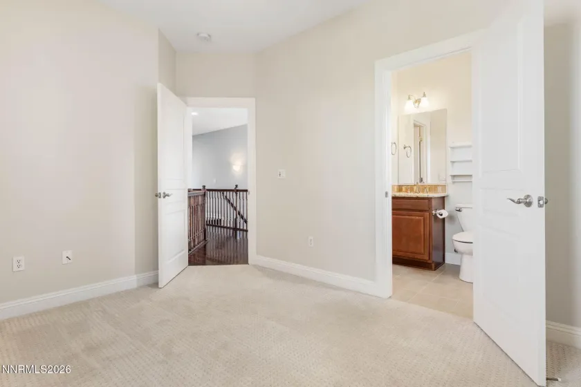 Guest room with ensuite