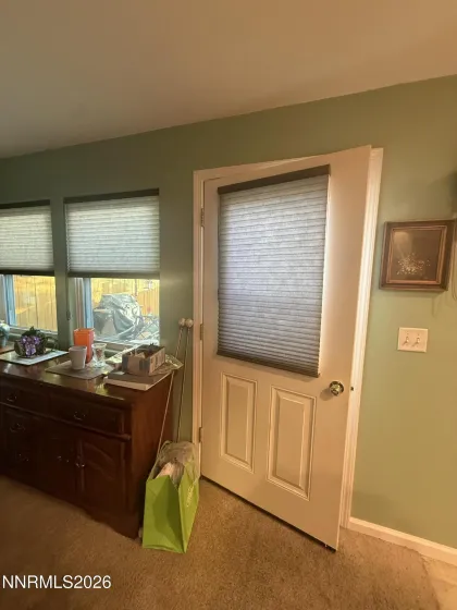 mandoor to back yard