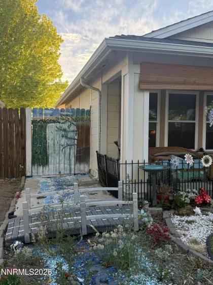 side yard