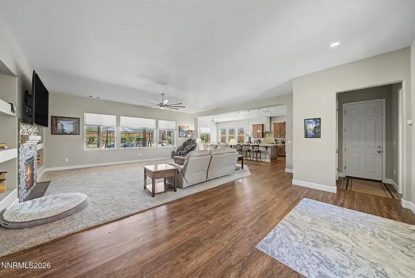 11562 Hacienda Ridge, Sparks, Nevada 89441, 3 Bedrooms Bedrooms, ,3 BathroomsBathrooms,Residential,Residential,Hacienda Ridge,0,260008733