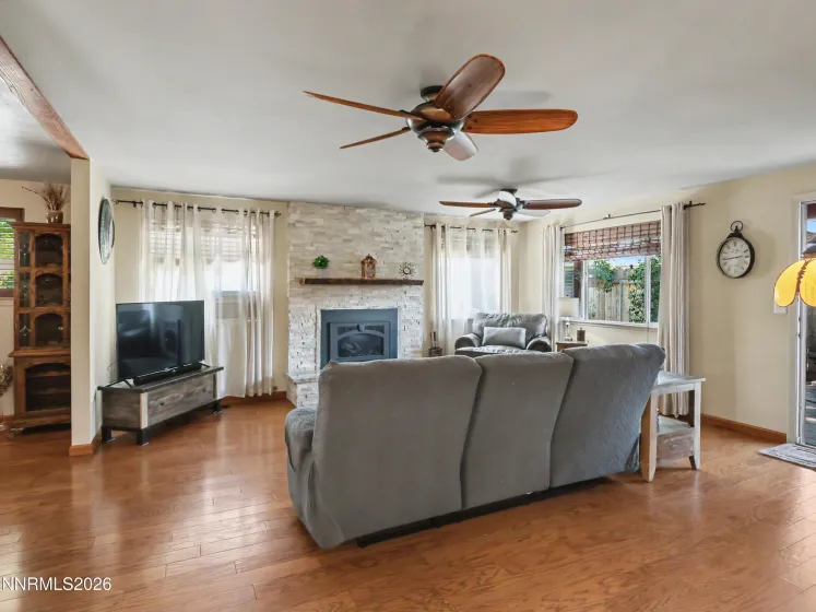 1548 Wildrose, Minden, Nevada 89423, 3 Bedrooms Bedrooms, ,2 BathroomsBathrooms,Residential,Residential,Wildrose,0,260008734