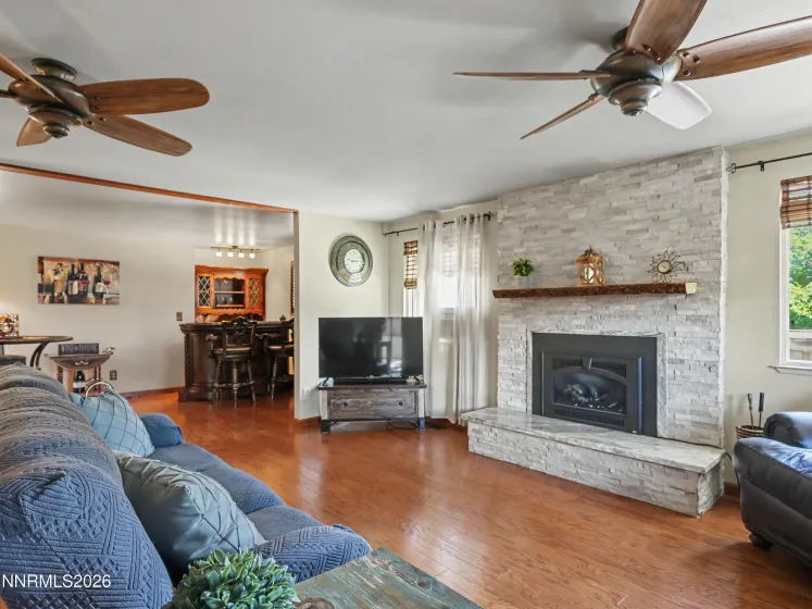 1548 Wildrose, Minden, Nevada 89423, 3 Bedrooms Bedrooms, ,2 BathroomsBathrooms,Residential,Residential,Wildrose,0,260008734