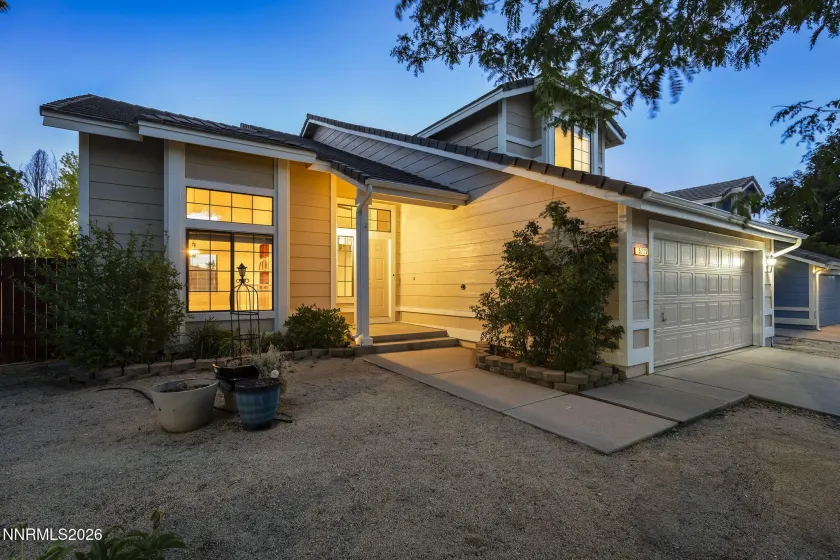 5275 Santa Rosa, Sparks, Nevada 89436, 4 Bedrooms Bedrooms, ,3 BathroomsBathrooms,Residential,Residential,Santa Rosa,0,260008735