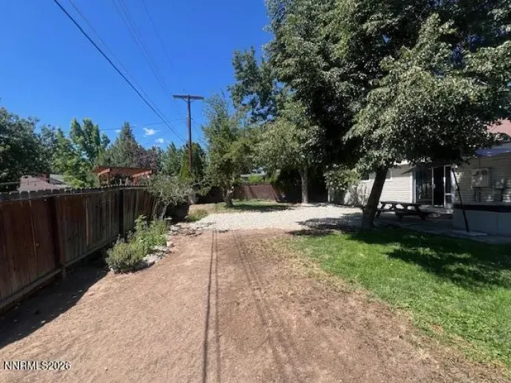 880 Pennsylvania, Reno, Nevada 89503, 3 Bedrooms Bedrooms, ,2 BathroomsBathrooms,Residential,Residential,Pennsylvania,0,260008736