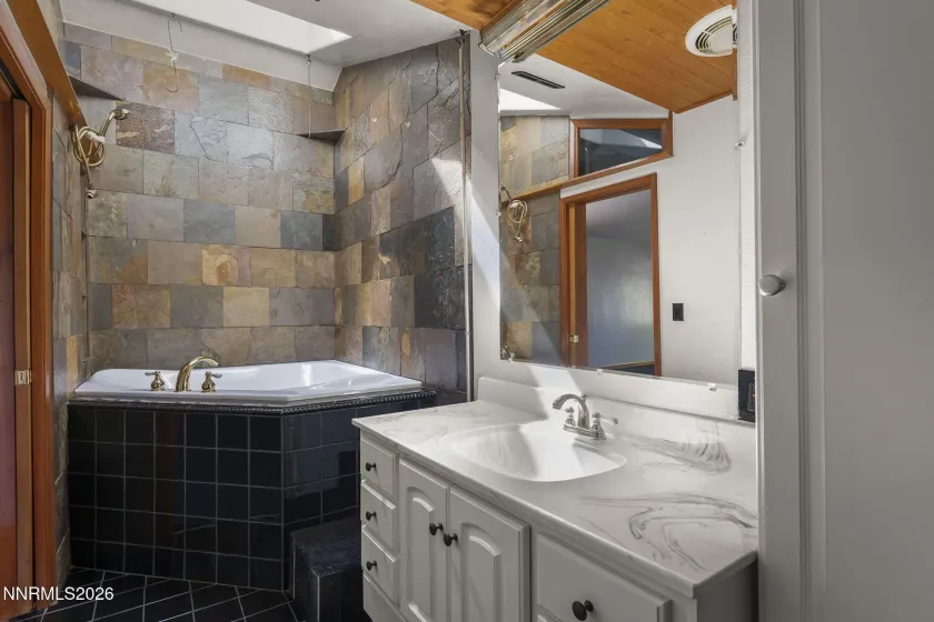 1101 Antelope, Reno, Nevada 89506, 2 Bedrooms Bedrooms, ,2 BathroomsBathrooms,Residential,Residential,Antelope,0,260008737