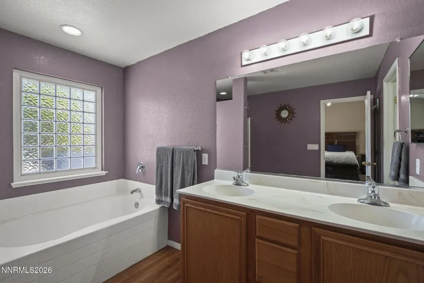 1407 Talking Sparrow, Sparks, Nevada 89441, 3 Bedrooms Bedrooms, ,2 BathroomsBathrooms,Residential,Residential,Talking Sparrow,0,260008738