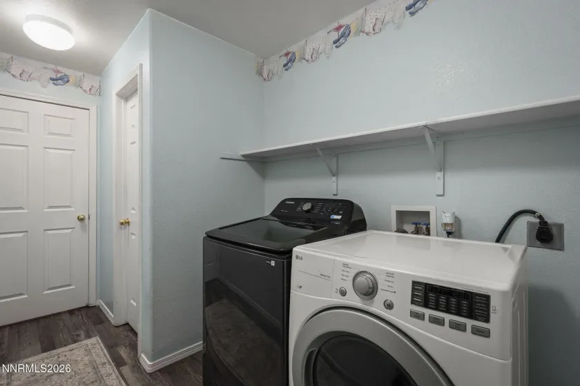 1407 Talking Sparrow, Sparks, Nevada 89441, 3 Bedrooms Bedrooms, ,2 BathroomsBathrooms,Residential,Residential,Talking Sparrow,0,260008738