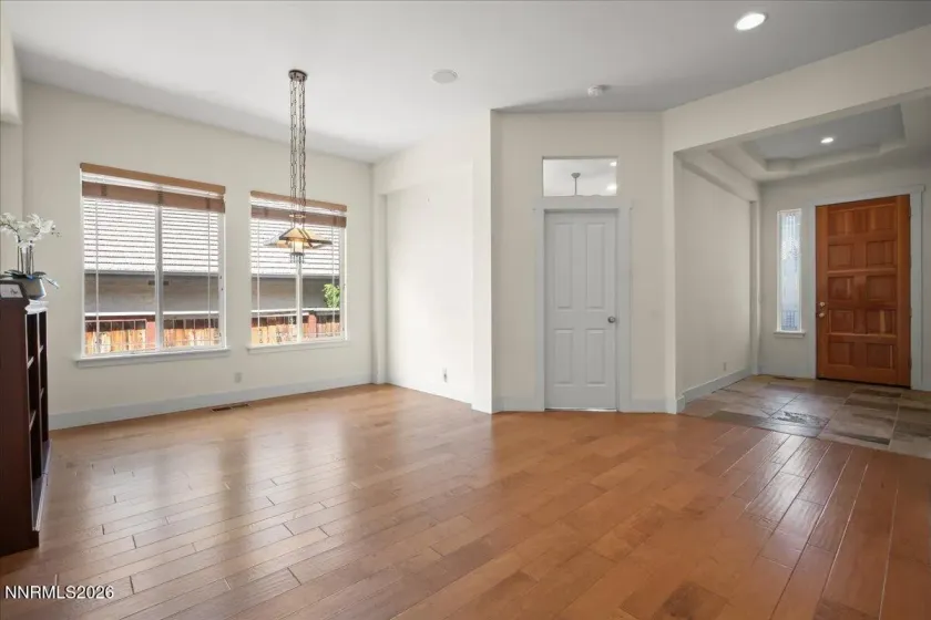 5020 Fall Colors, Reno, Nevada 89519, 3 Bedrooms Bedrooms, ,2 BathroomsBathrooms,Residential,Residential,Fall Colors,0,260008753