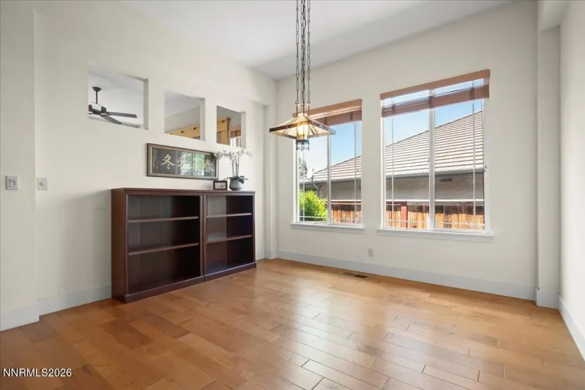 5020 Fall Colors, Reno, Nevada 89519, 3 Bedrooms Bedrooms, ,2 BathroomsBathrooms,Residential,Residential,Fall Colors,0,260008753