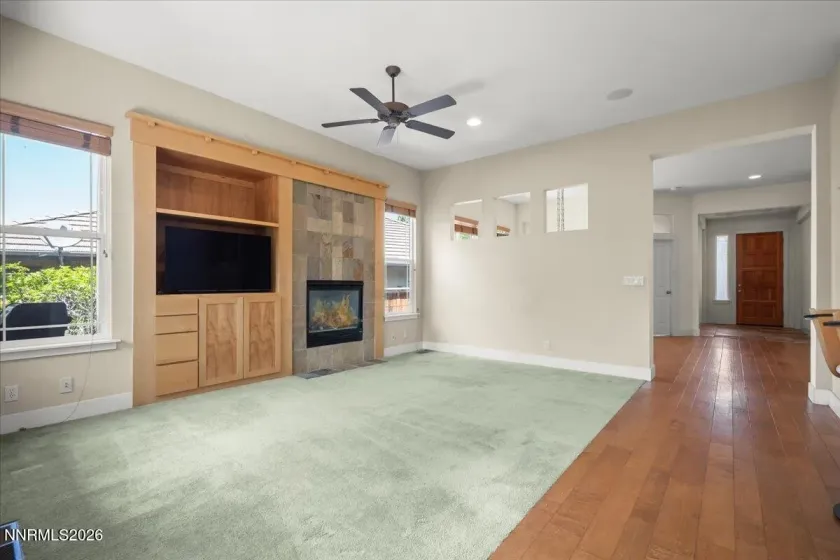 5020 Fall Colors, Reno, Nevada 89519, 3 Bedrooms Bedrooms, ,2 BathroomsBathrooms,Residential,Residential,Fall Colors,0,260008753