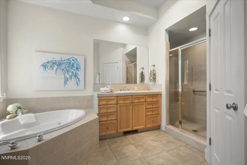 5020 Fall Colors, Reno, Nevada 89519, 3 Bedrooms Bedrooms, ,2 BathroomsBathrooms,Residential,Residential,Fall Colors,0,260008753